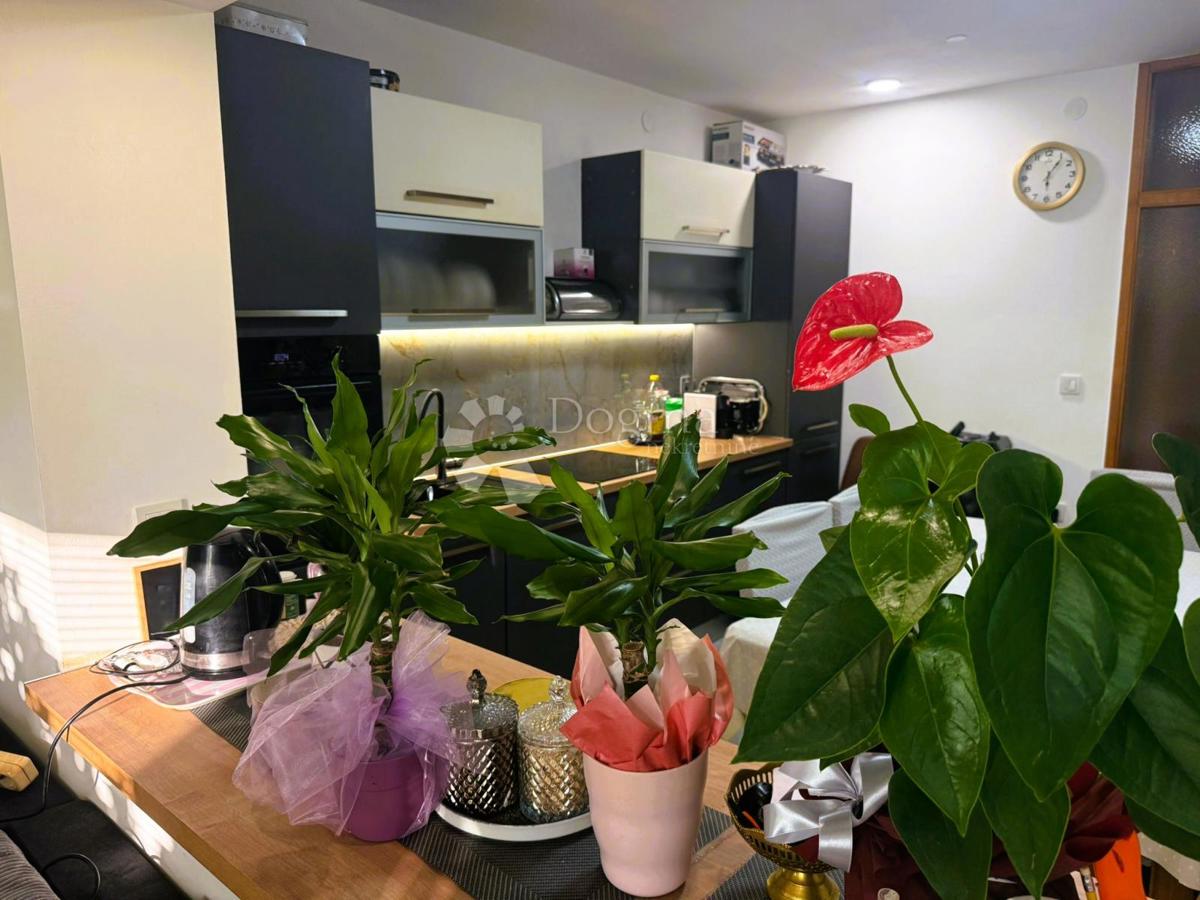 Allogio Buzovec, Čakovec, 74,85m2