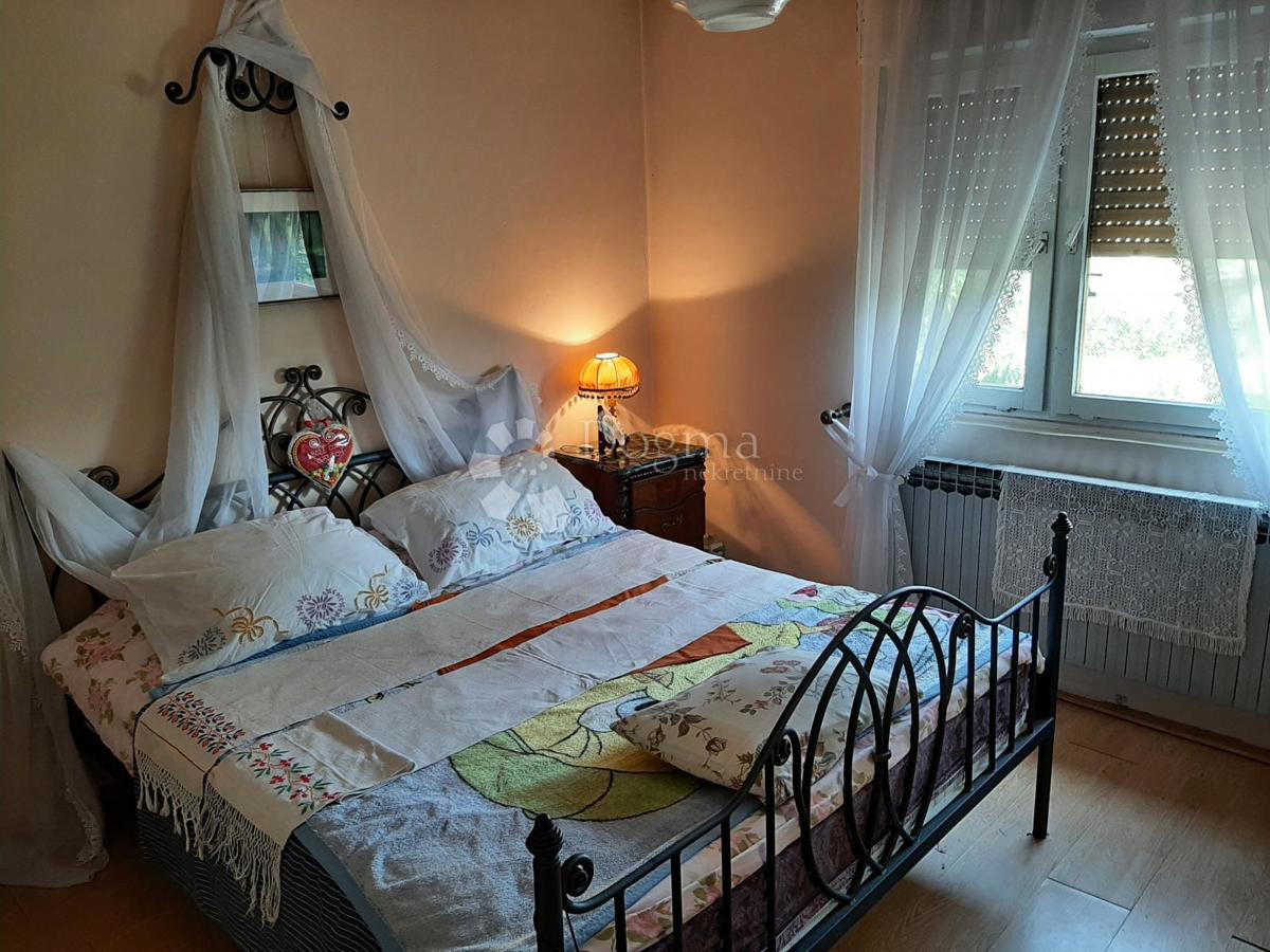 Casa Gornje Psarjevo, Sveti Ivan Zelina, 214m2
