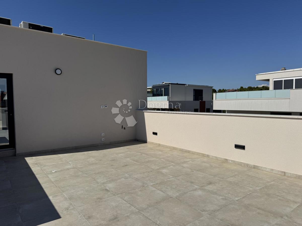 Allogio Belafuža, Zadar, 102m2