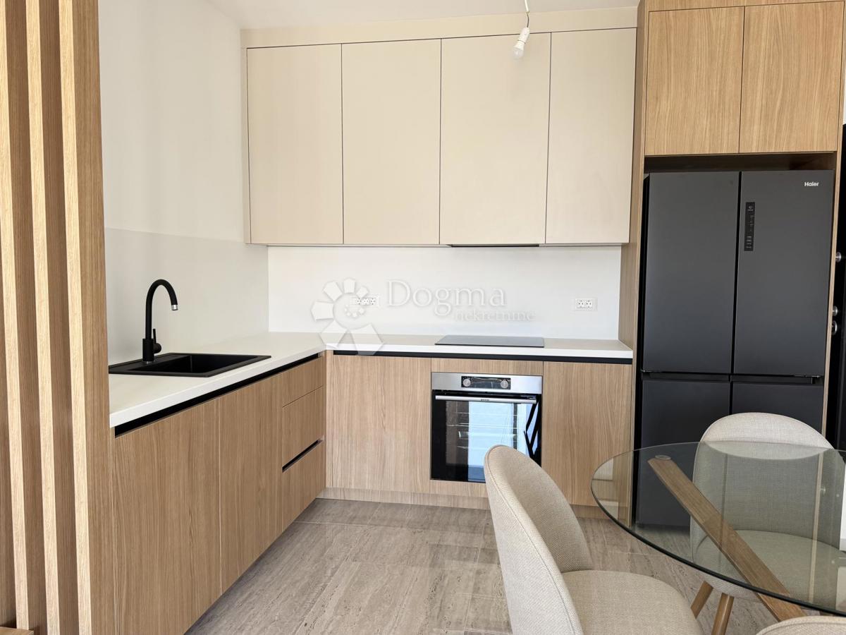 Allogio Belafuža, Zadar, 102m2