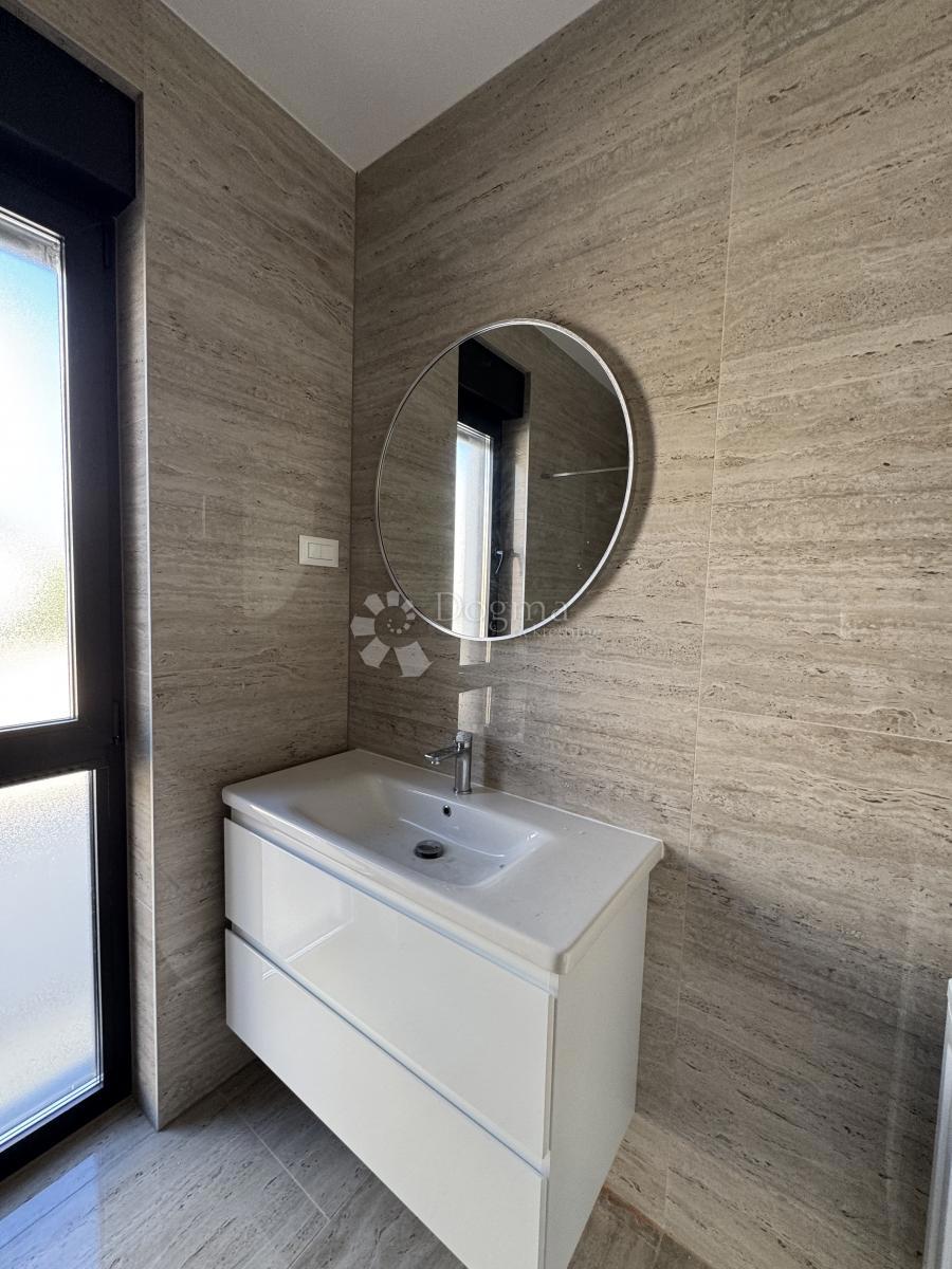 Allogio Belafuža, Zadar, 102m2