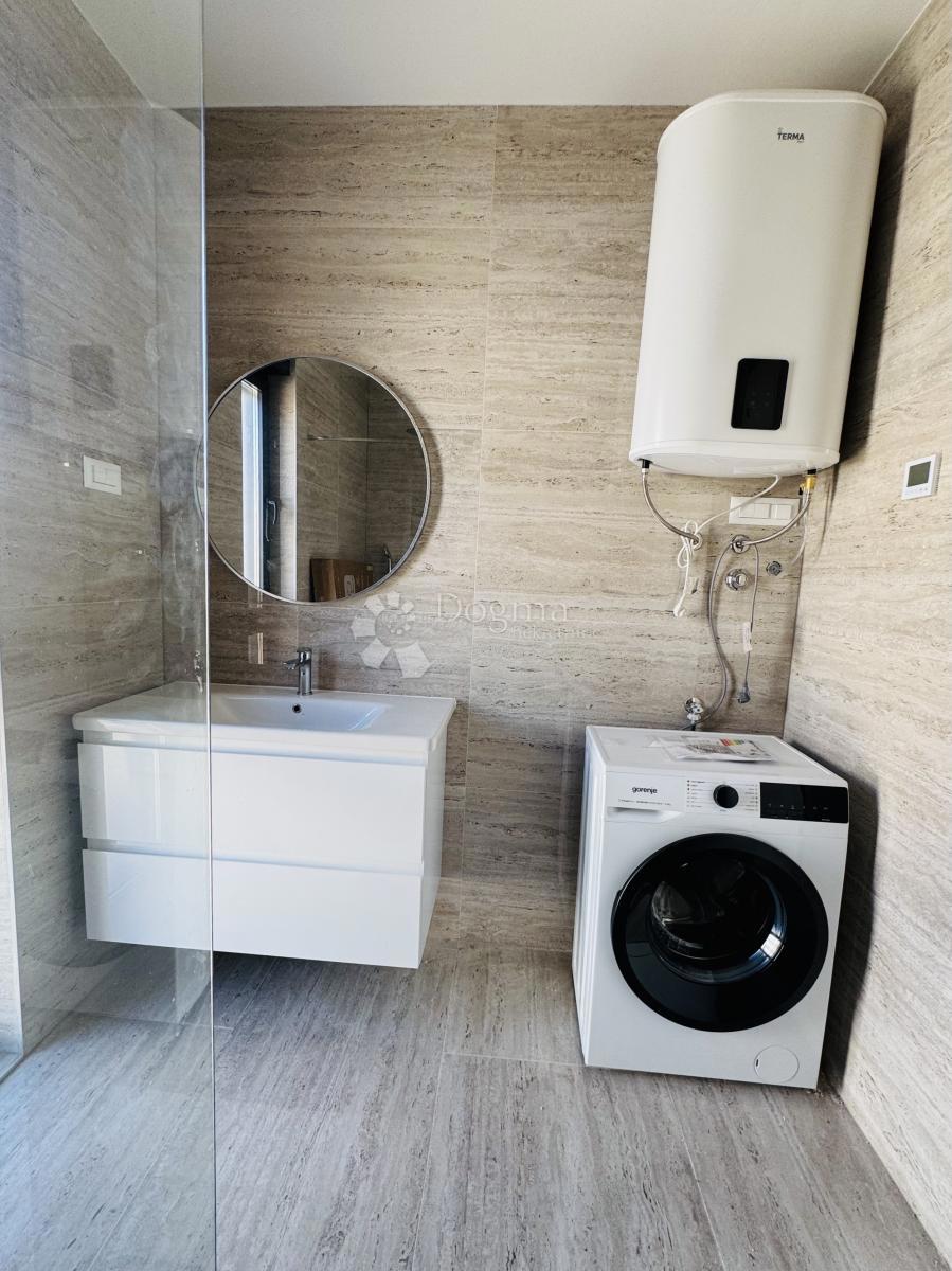 Allogio Belafuža, Zadar, 102m2