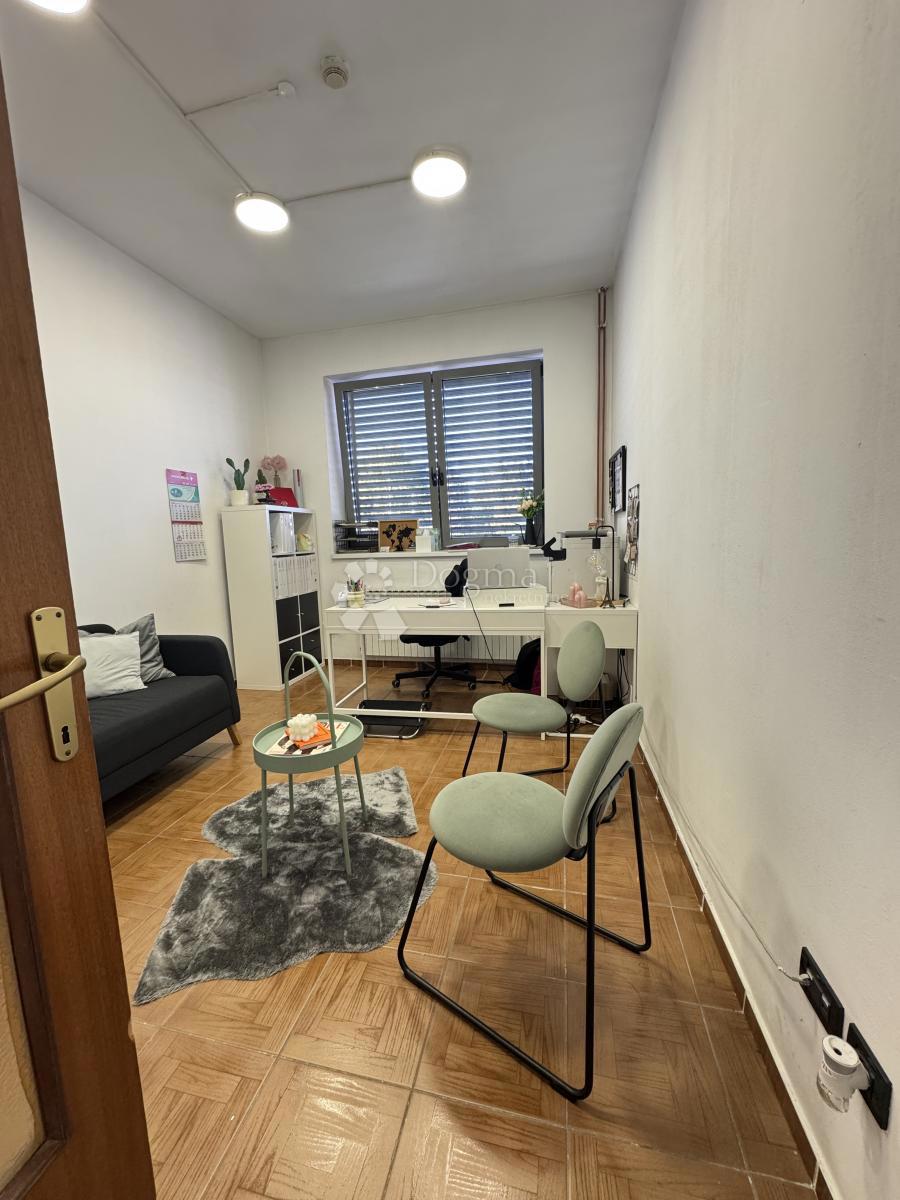 Locale commerciale Dubec, Gornja Dubrava, 1.496,38m2