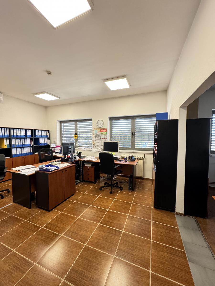 Locale commerciale Dubec, Gornja Dubrava, 1.496,38m2