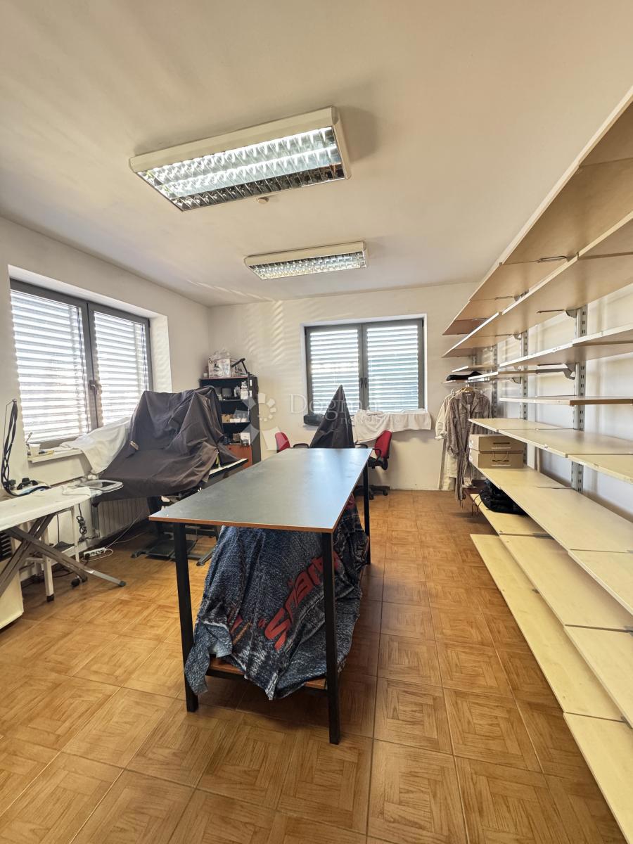 Locale commerciale Dubec, Gornja Dubrava, 1.496,38m2