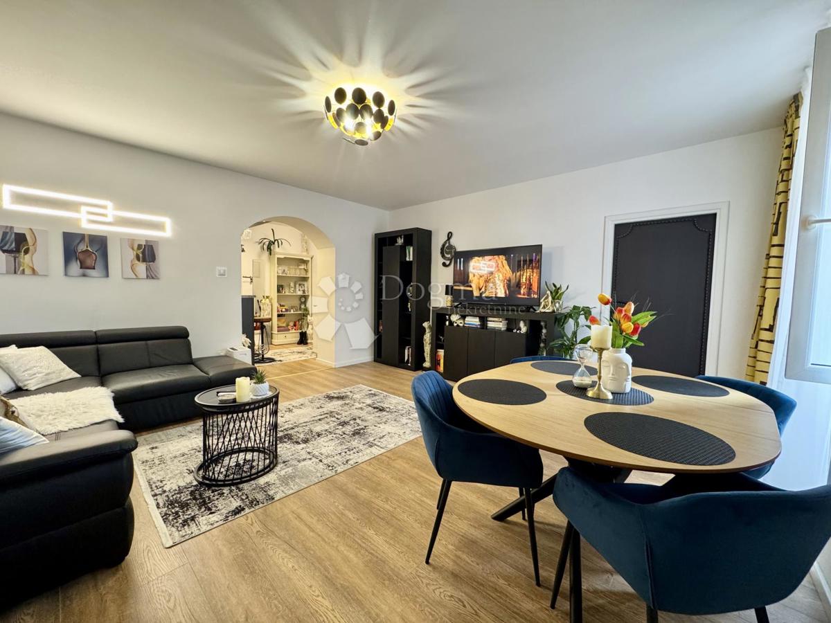 Allogio Centar, Rijeka, 59,43m2