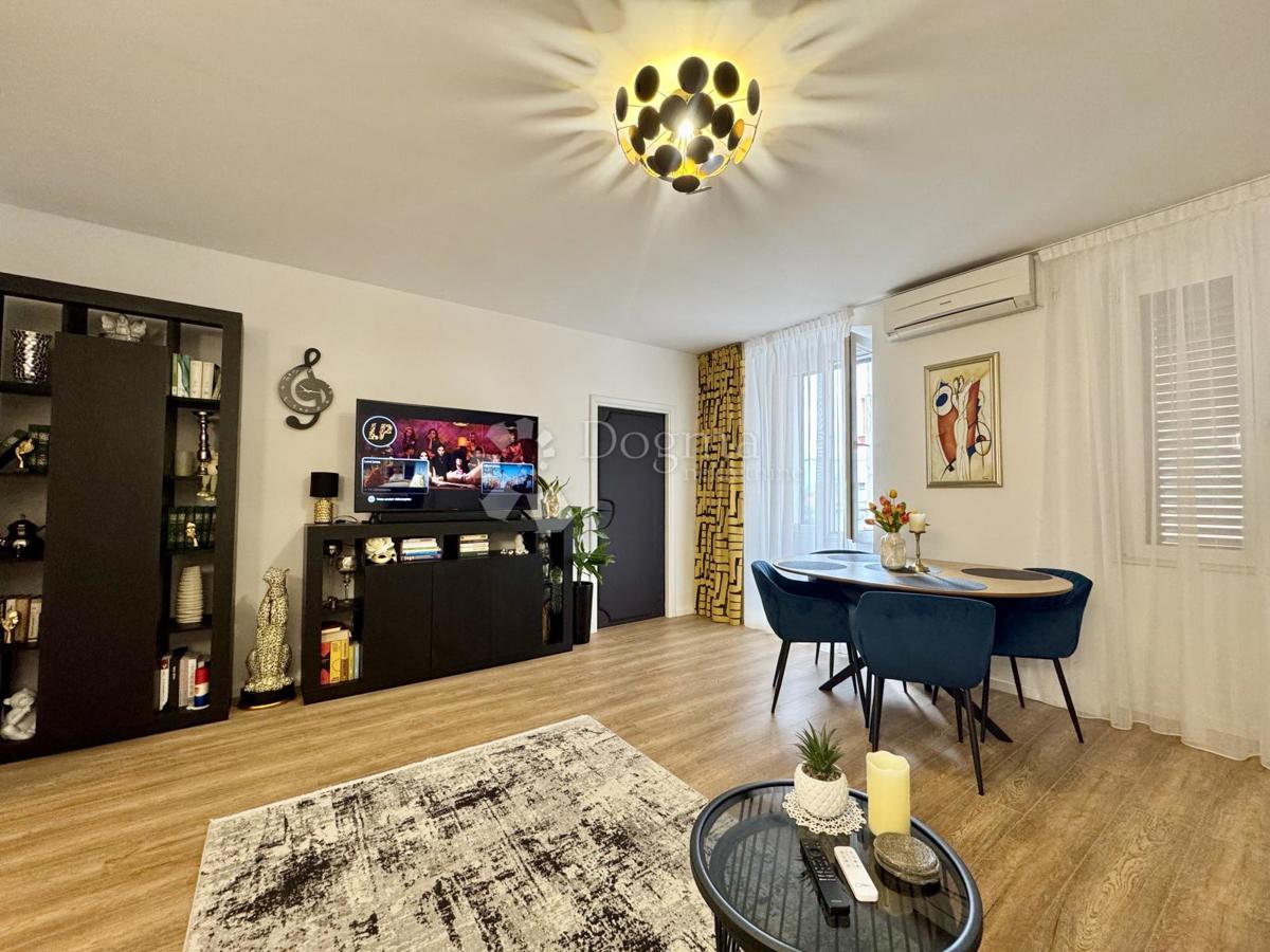 Allogio Centar, Rijeka, 59,43m2