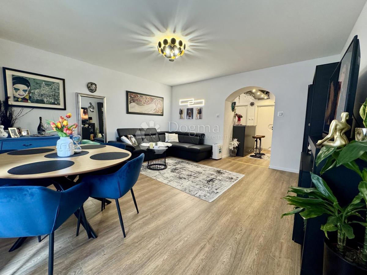 Allogio Centar, Rijeka, 59,43m2