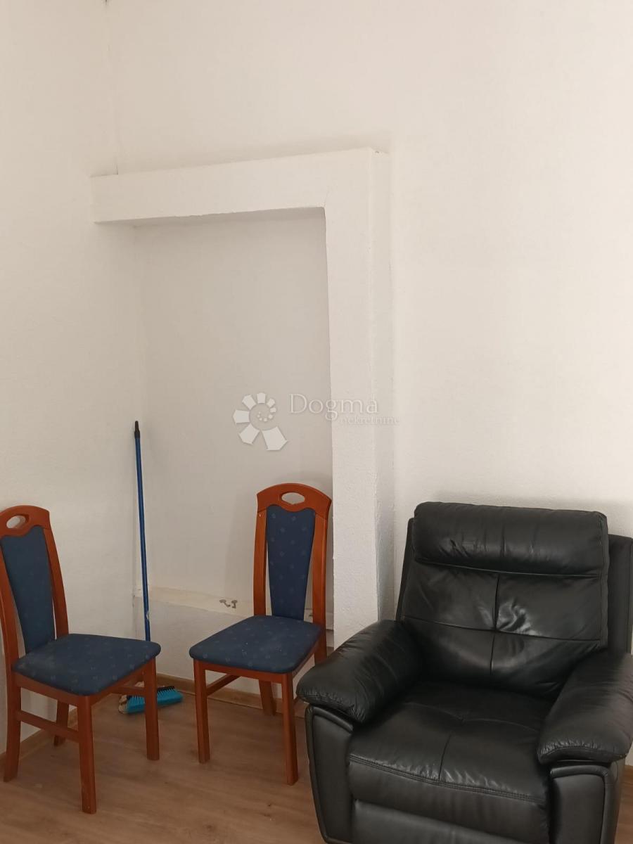 Casa Mogorić, Gospić - Okolica, 110m2