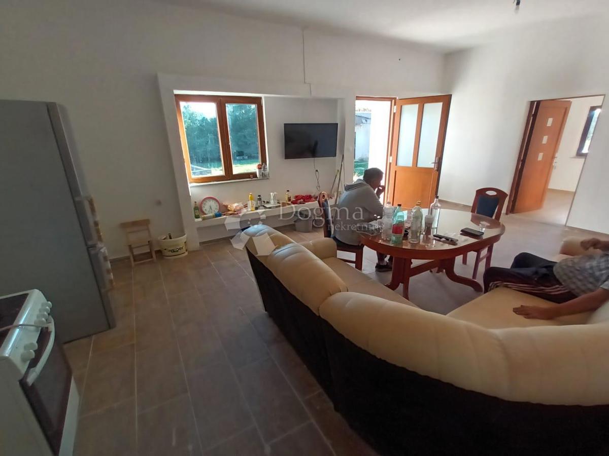 Casa Mogorić, Gospić - Okolica, 110m2