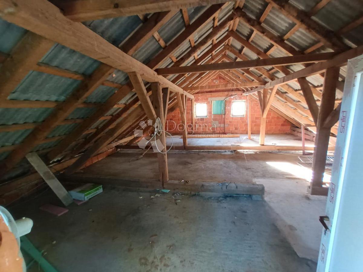 Casa Mogorić, Gospić - Okolica, 110m2