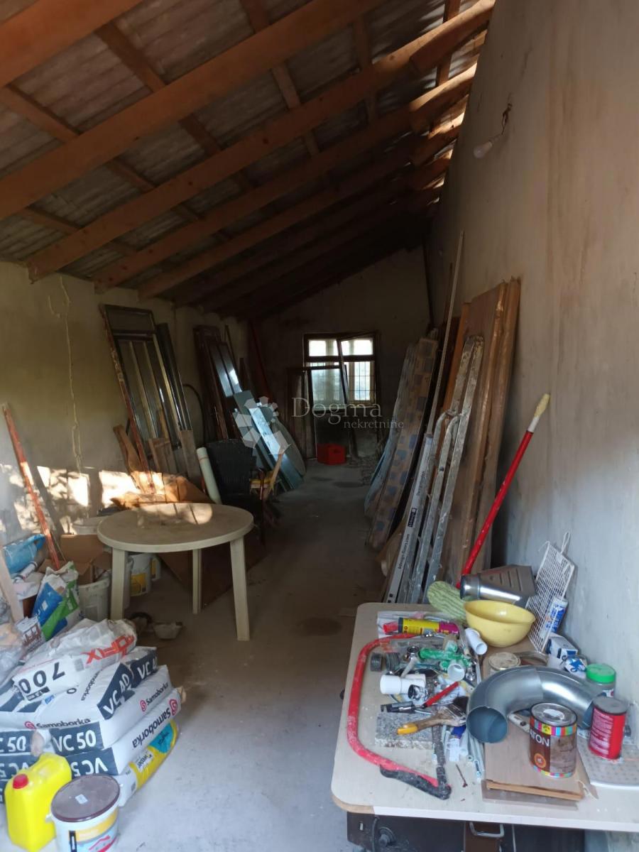 Casa Mogorić, Gospić - Okolica, 110m2