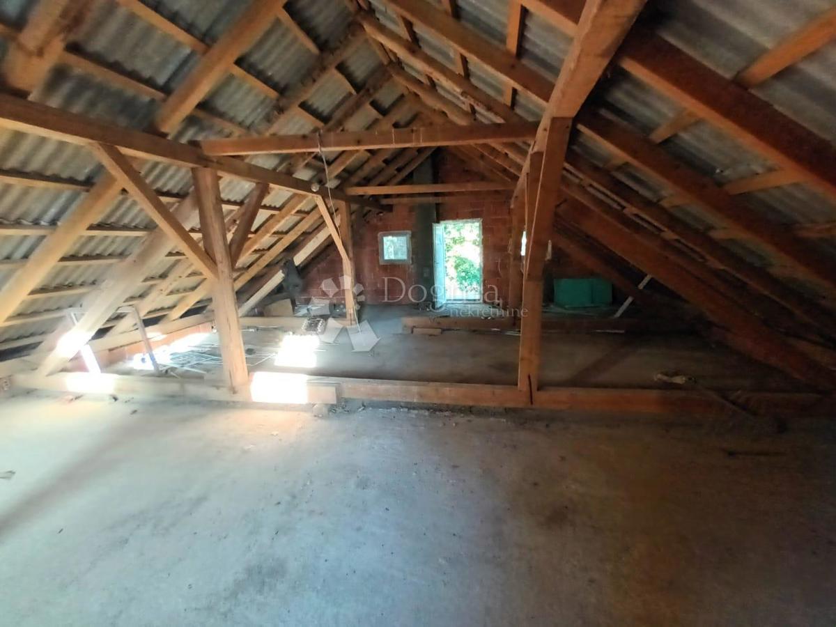 Casa Mogorić, Gospić - Okolica, 110m2