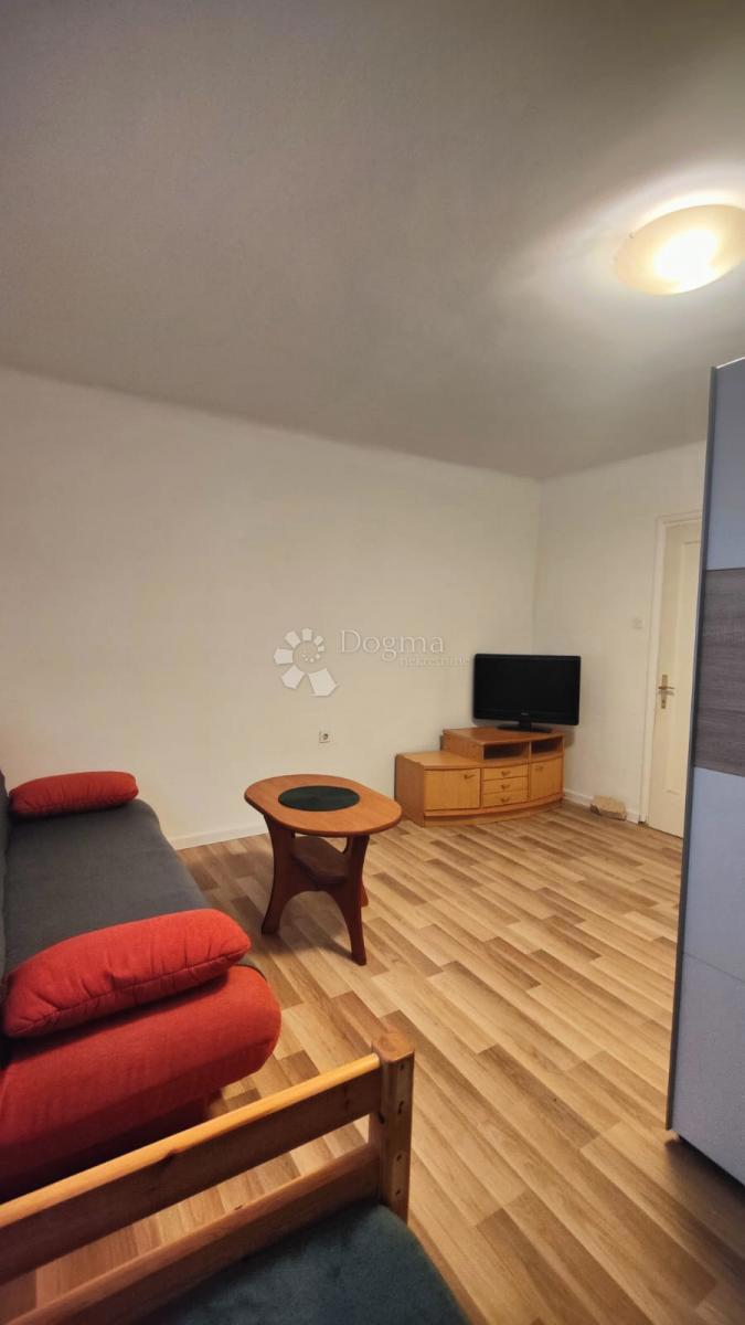 Allogio Gajevo, Trešnjevka - Jug, TR, 34m2