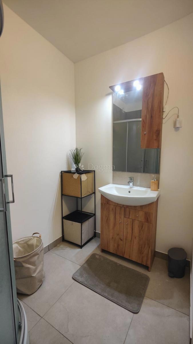 Allogio Gajevo, Trešnjevka - Jug, TR, 34m2