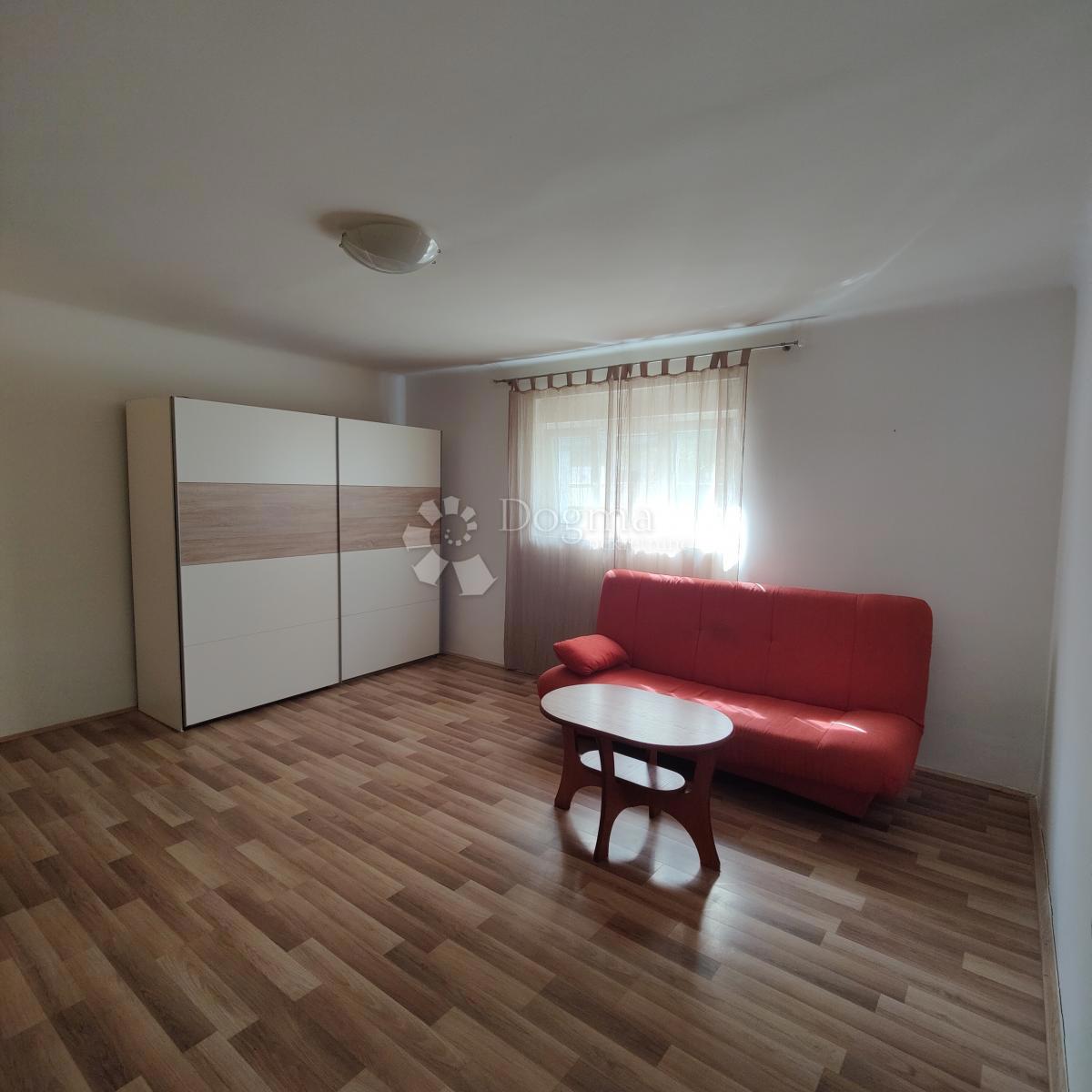 Allogio Gajevo, Trešnjevka - Jug, TR, 34m2