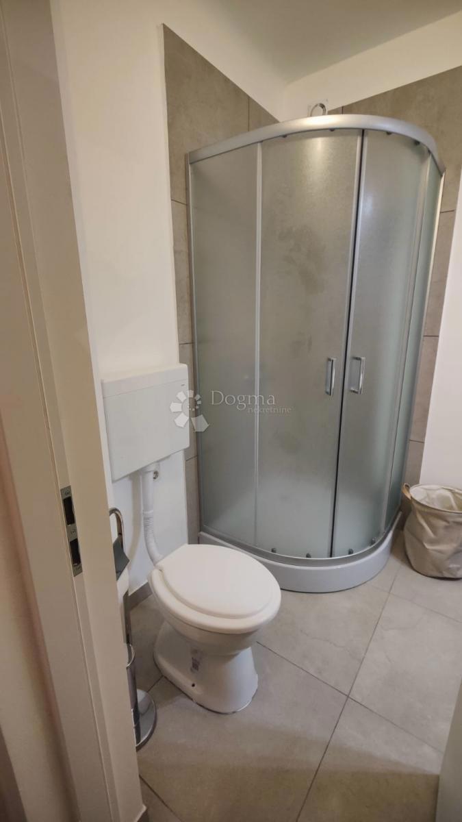 Allogio Gajevo, Trešnjevka - Jug, TR, 34m2