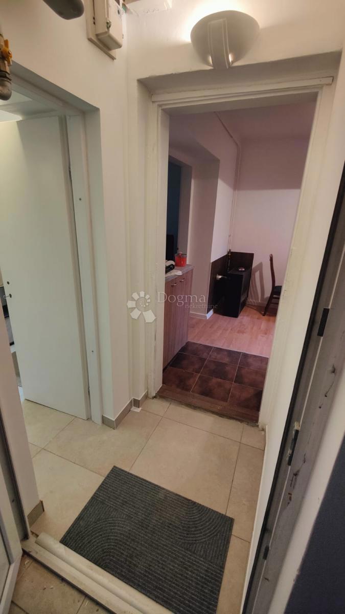 Allogio Gajevo, Trešnjevka - Jug, TR, 34m2