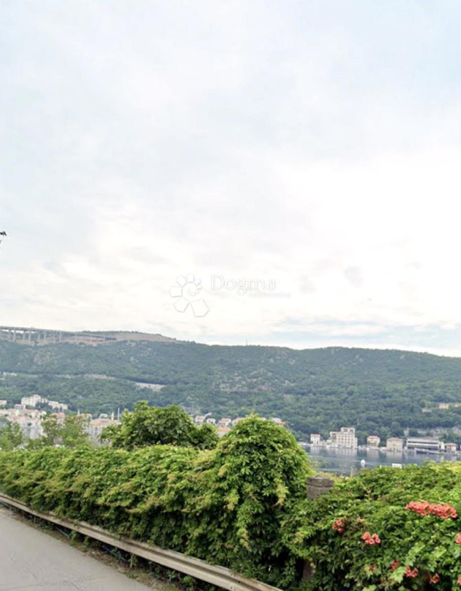 Terreno edificabile Bakar, 350m2