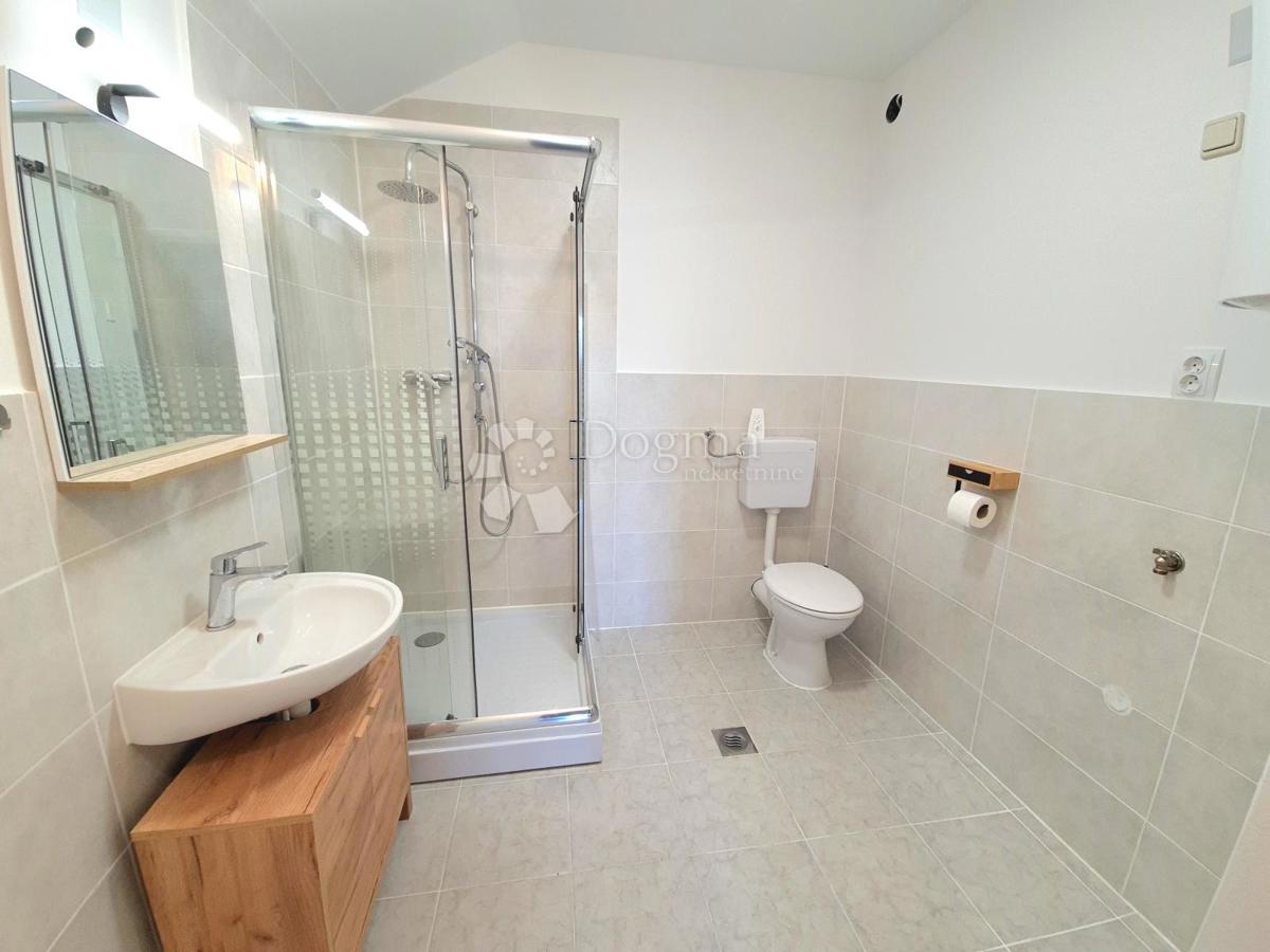 Casa Kraljevečki Novaki, Sesvete, 373m2