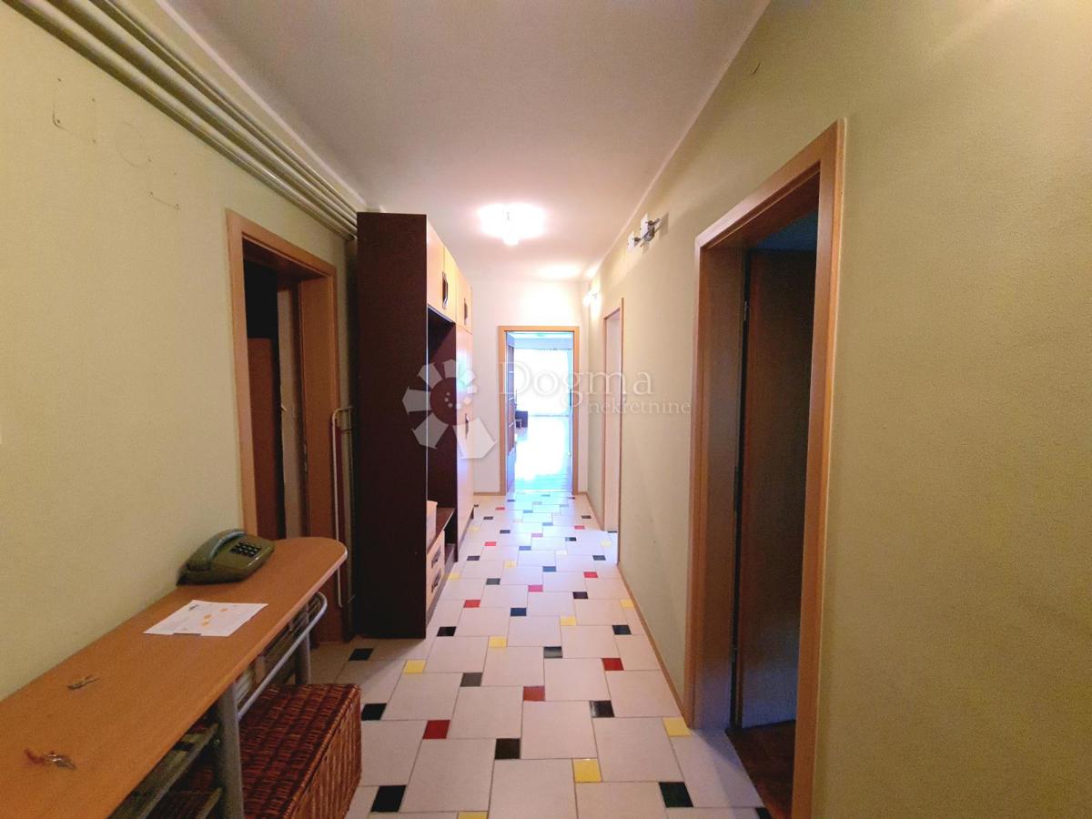 Casa Kraljevečki Novaki, Sesvete, 373m2