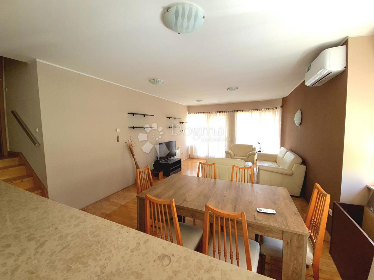 Casa Kraljevečki Novaki, Sesvete, 373m2