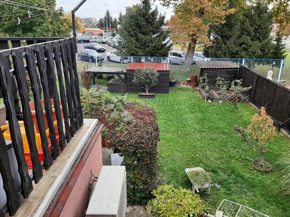 Casa Sesvetski Kobiljak, Sesvete, 426m2