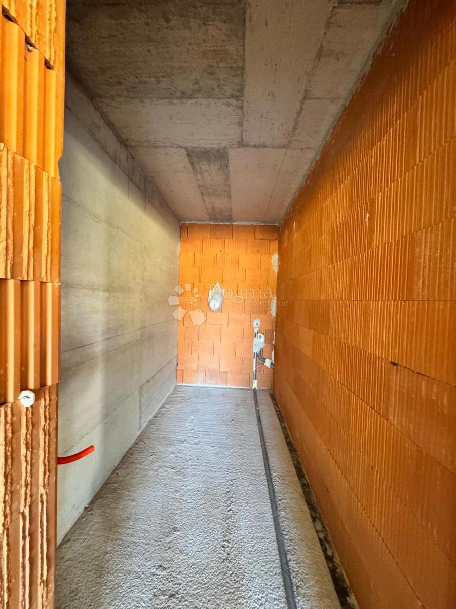 Allogio Veli vrh, Pula, 118,35m2