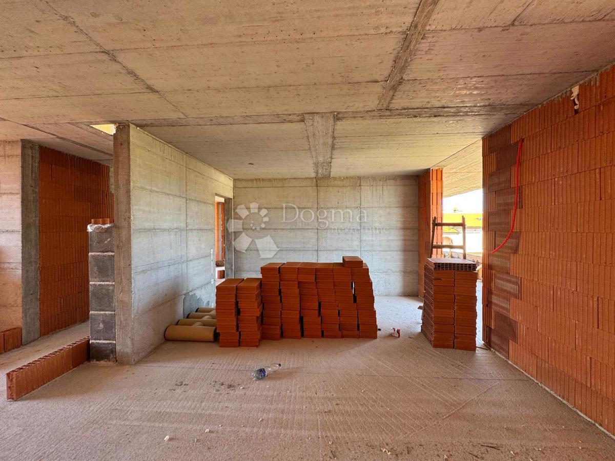 Allogio Veli vrh, Pula, 118,35m2