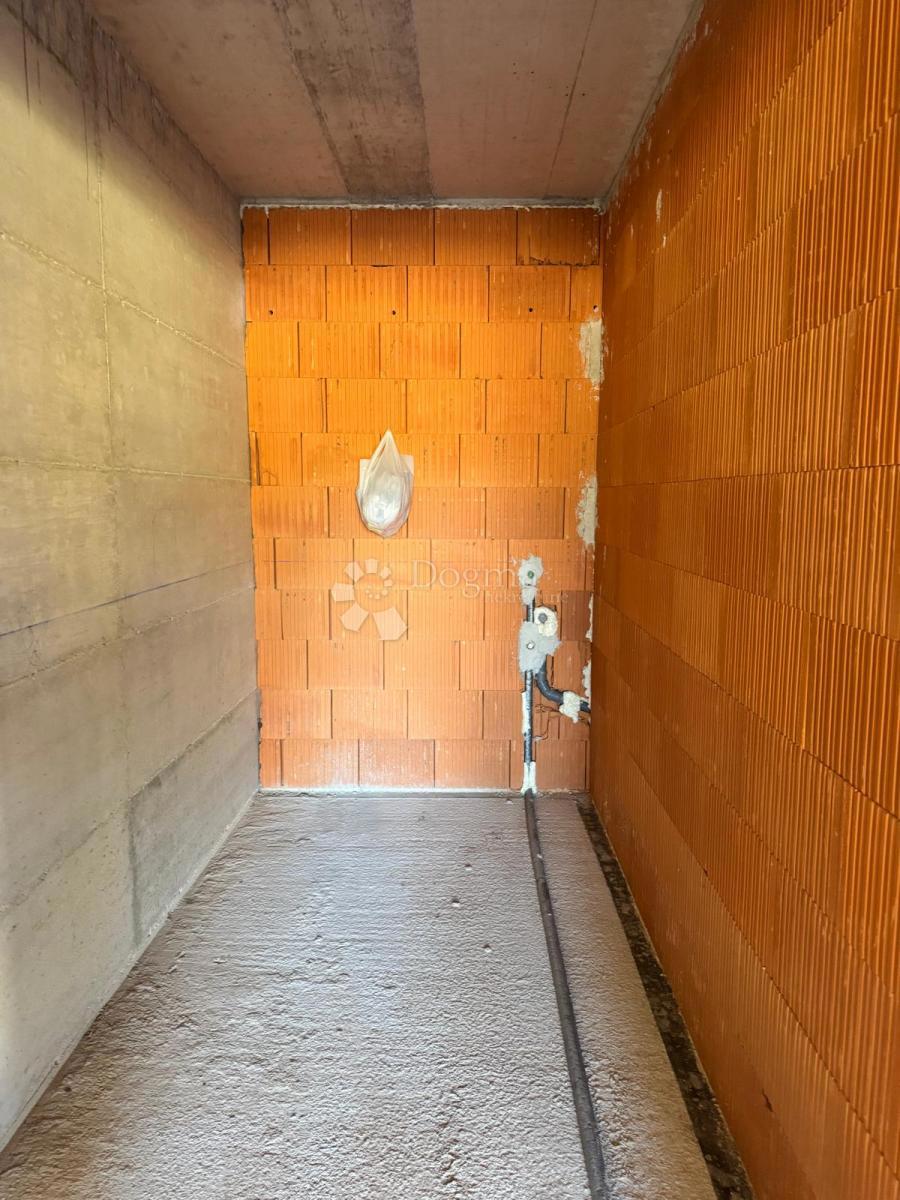 Allogio Veli vrh, Pula, 118,35m2