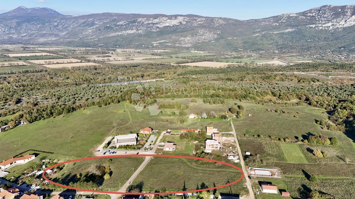 Terreno edificabile Kršan, 1.117m2