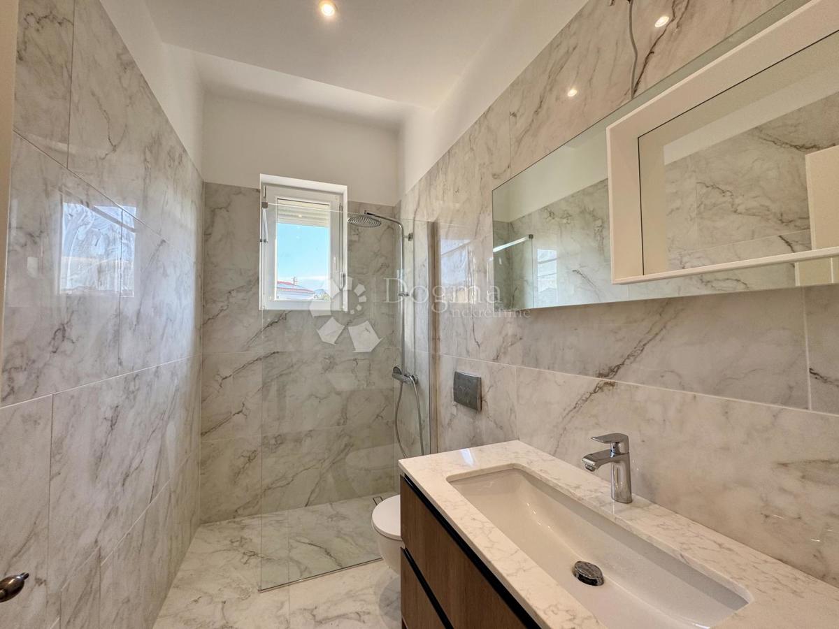 Allogio Novi Vinodolski, 57,20m2