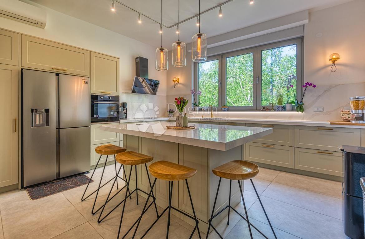 Allogio Centar, Gornji Grad - Medveščak, 260m2