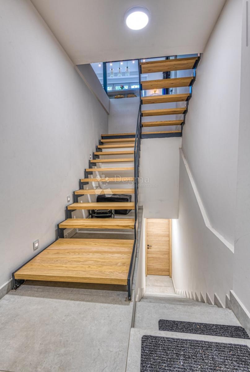 Allogio Centar, Gornji Grad - Medveščak, 260m2