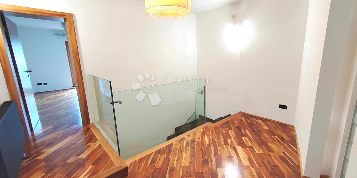 Allogio Lug Samoborski, Samobor - Okolica, 264m2