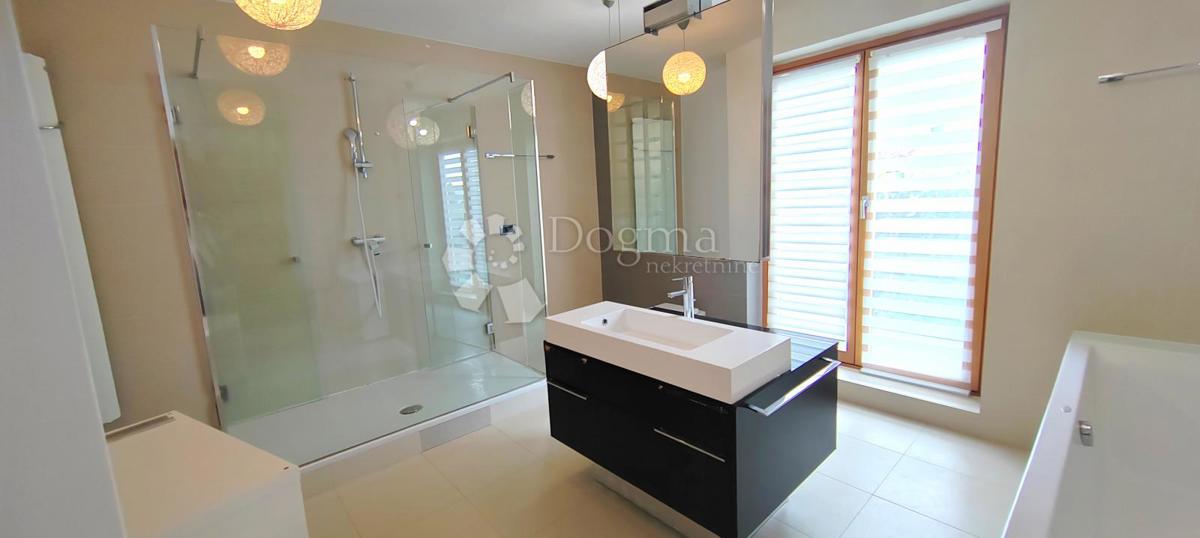 Allogio Lug Samoborski, Samobor - Okolica, 264m2