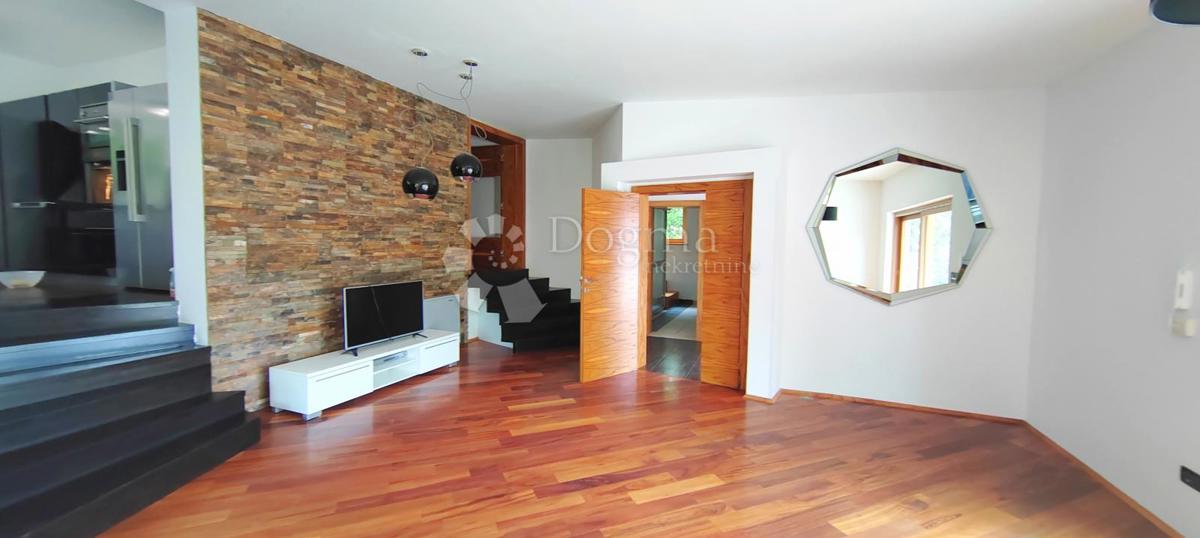 Allogio Lug Samoborski, Samobor - Okolica, 264m2