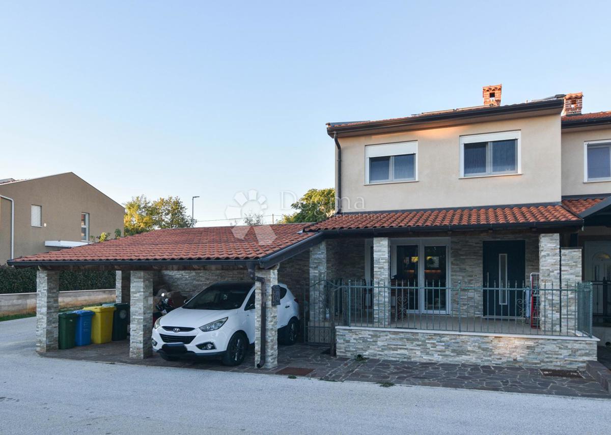 Casa Kaštel, Buje, 120m2