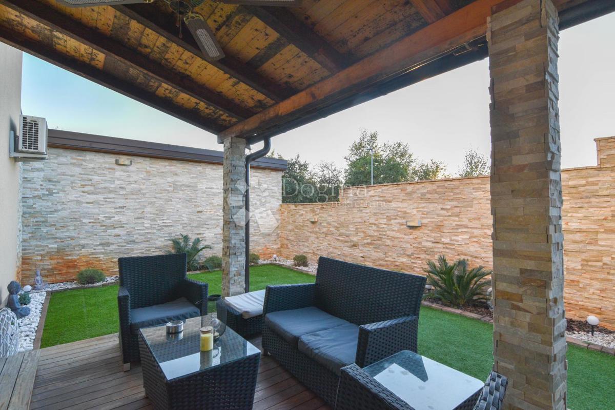 Casa Kaštel, Buje, 120m2