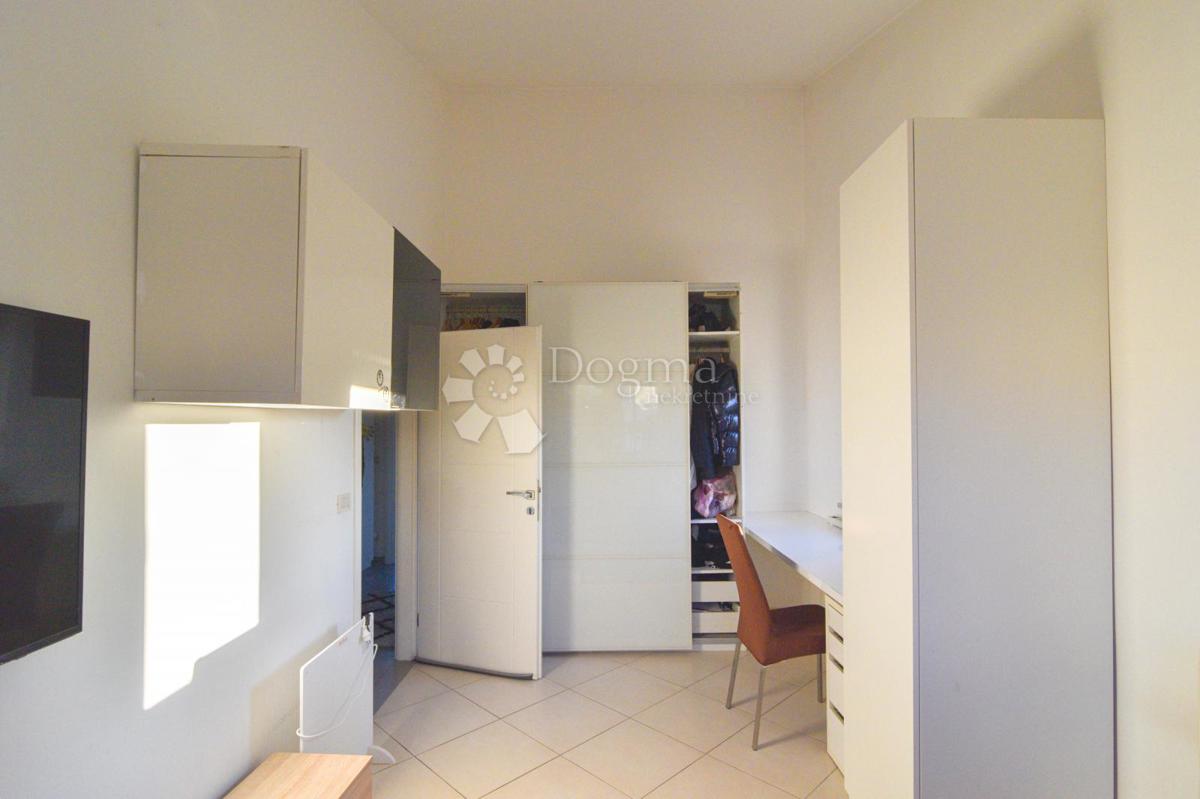 Casa Kaštel, Buje, 120m2