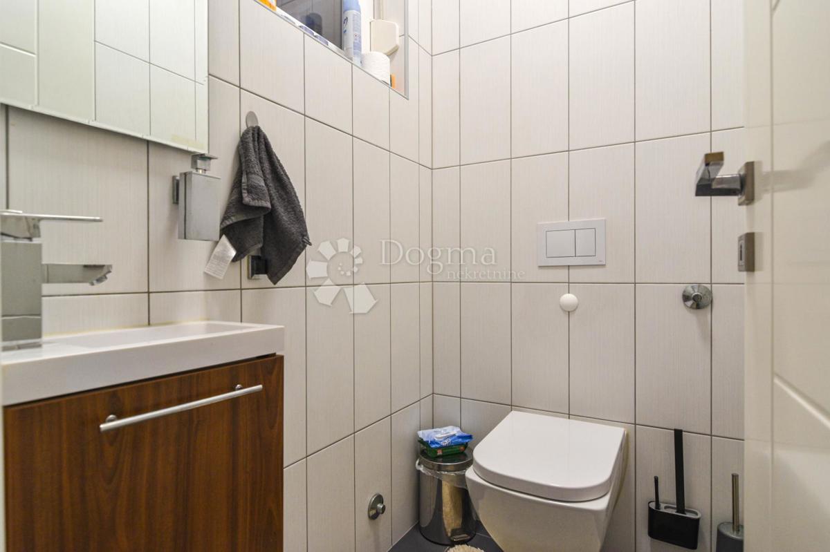 Casa Kaštel, Buje, 120m2