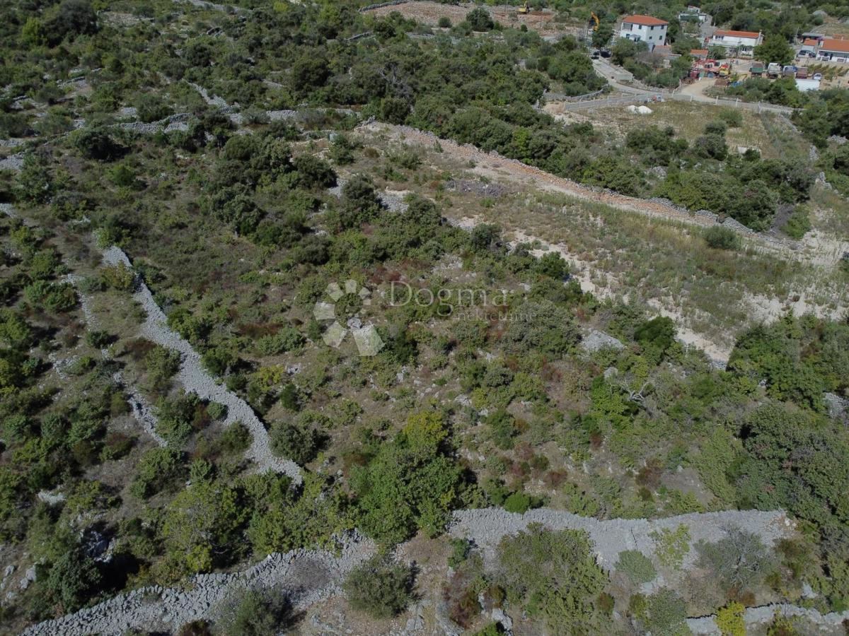 DVORNICE - TERRENO AGRICOLO ACCANTO ALLA ZONA DI COSTRUZIONE