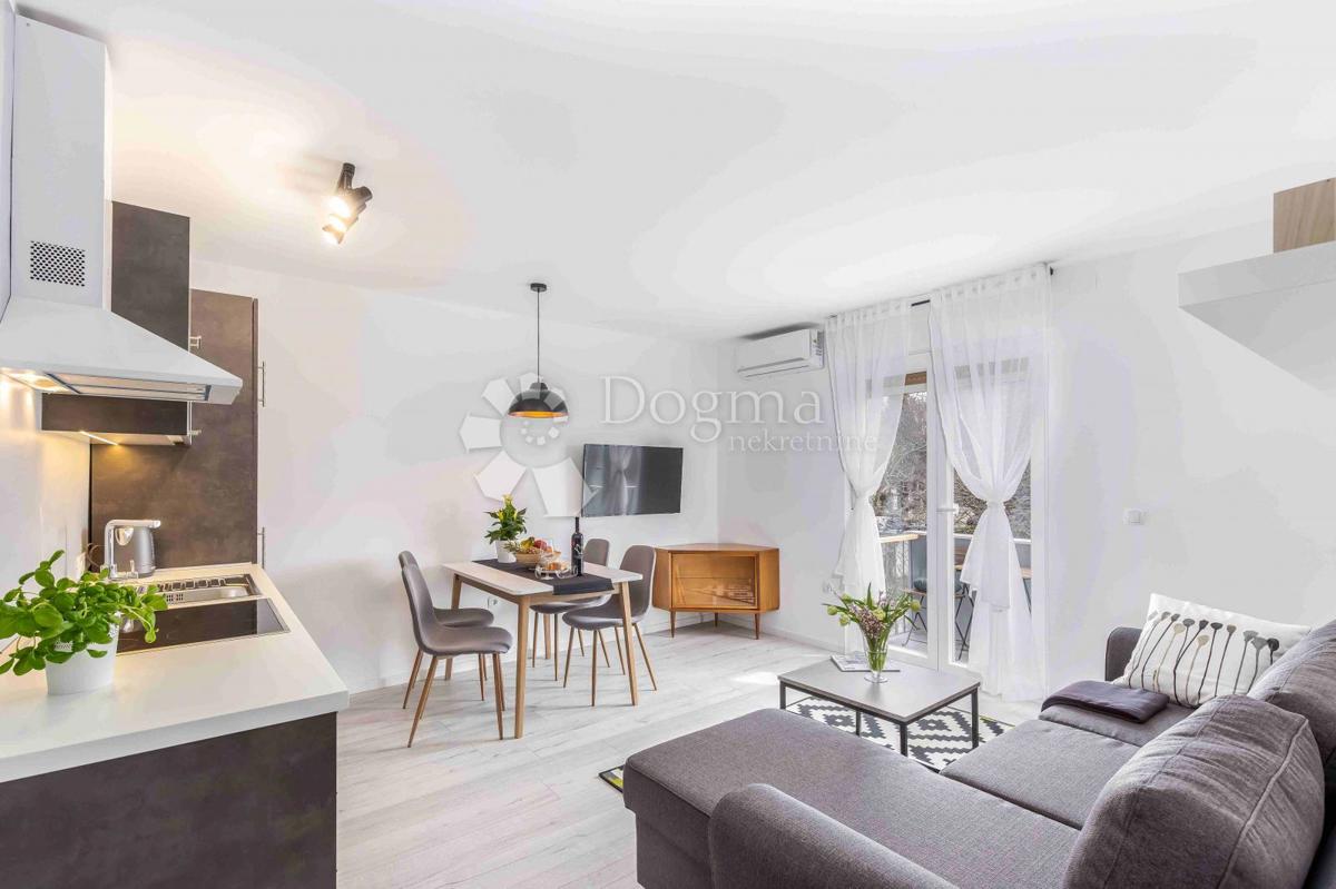 Allogio Belveder, Rijeka, 50,70m2