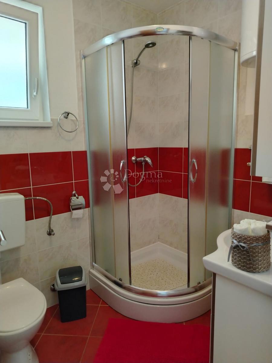 Casa Okrug Gornji, Okrug, 366m2