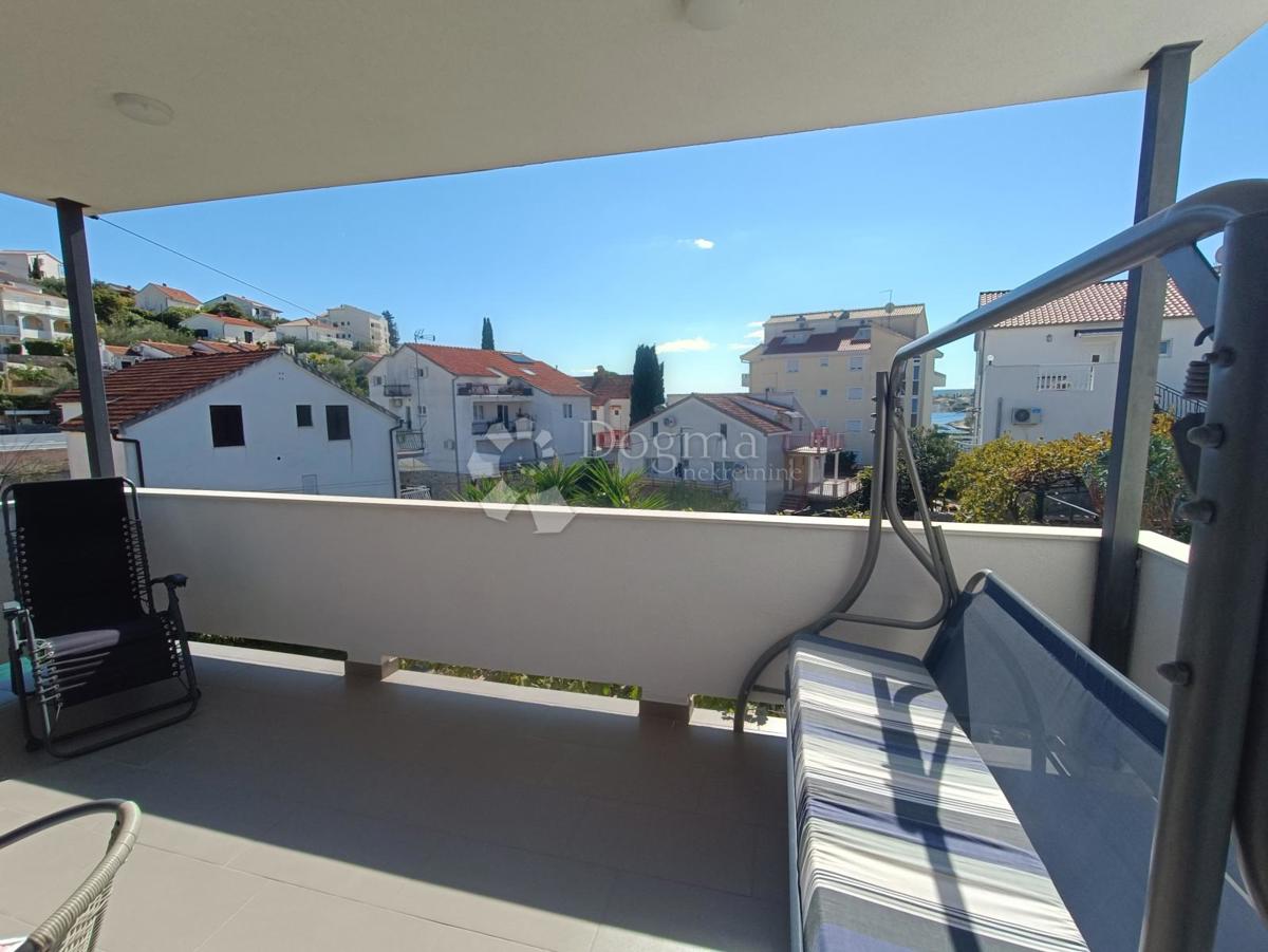 Casa Okrug Gornji, Okrug, 366m2