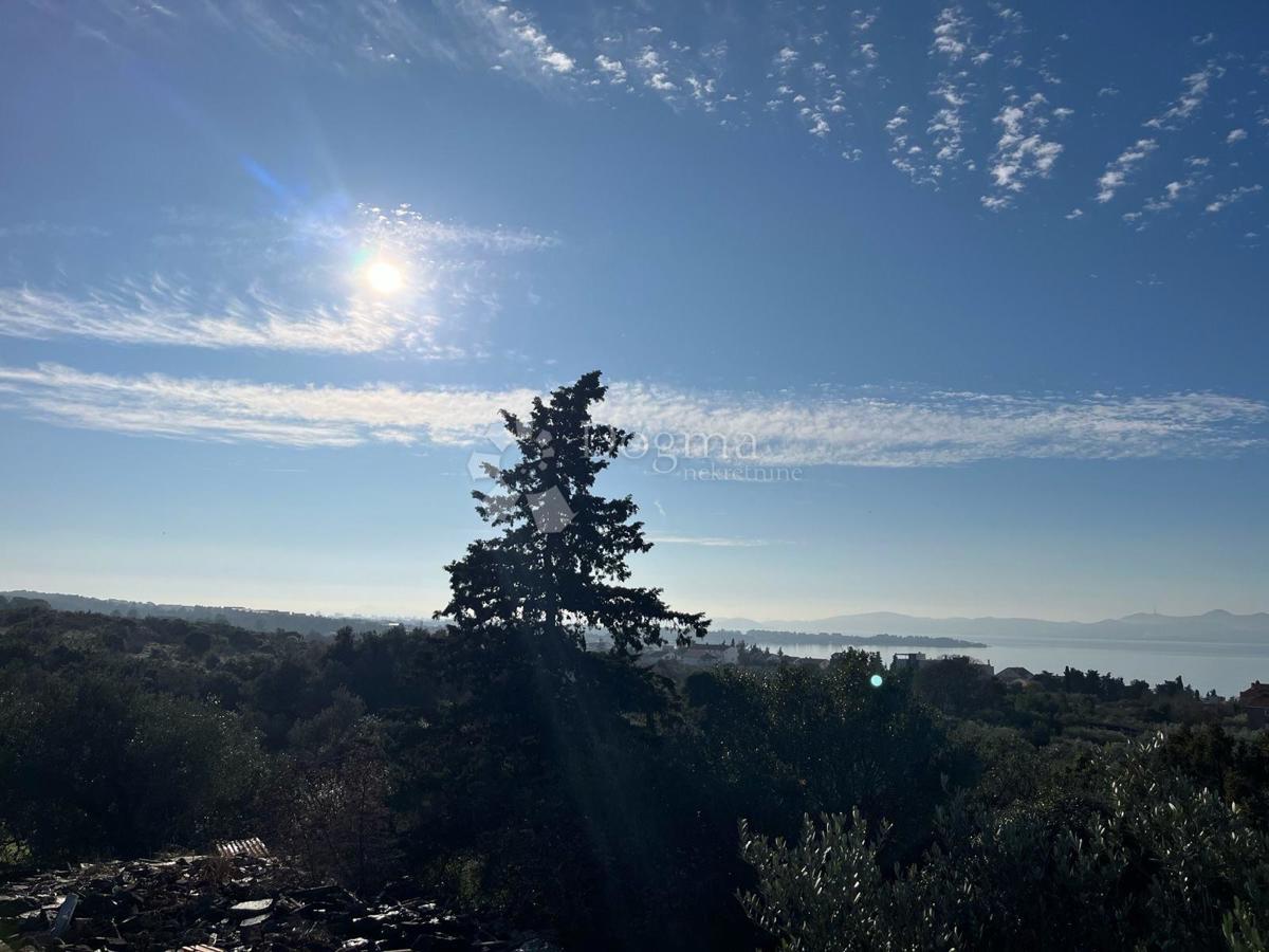 Terreno edificabile Diklo, Zadar, 1.400m2