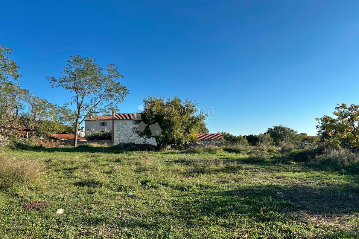 Terreno edificabile Bale, 1.235m2