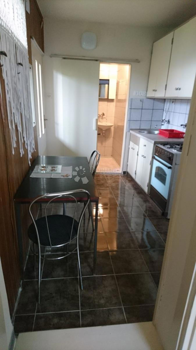 Casa Centar, Sisak, 255m2