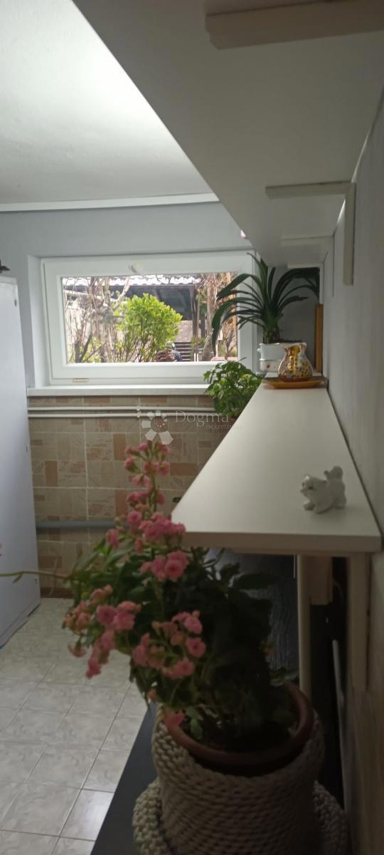 Casa Centar, Sisak, 255m2