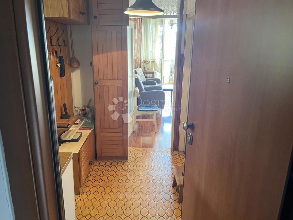 Allogio Gajnice, Podsused - Vrapče, 56,63m2